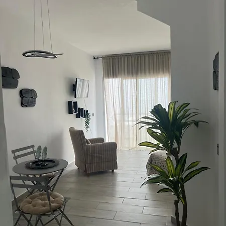 Paraiso Del Encanto 아파트 아데제